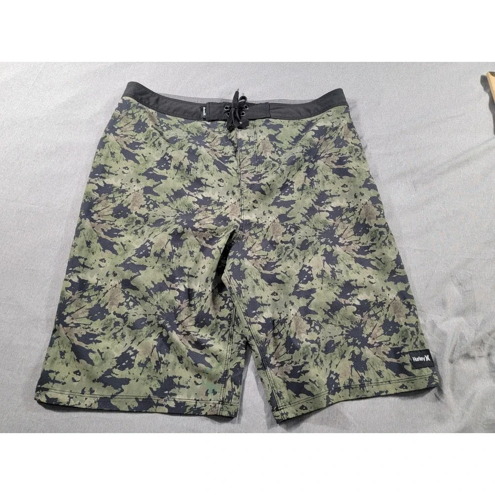 Hurley Phantom Board‎ Shorts Youth 20/30 Camo Paint Splatter, Swim Trunks